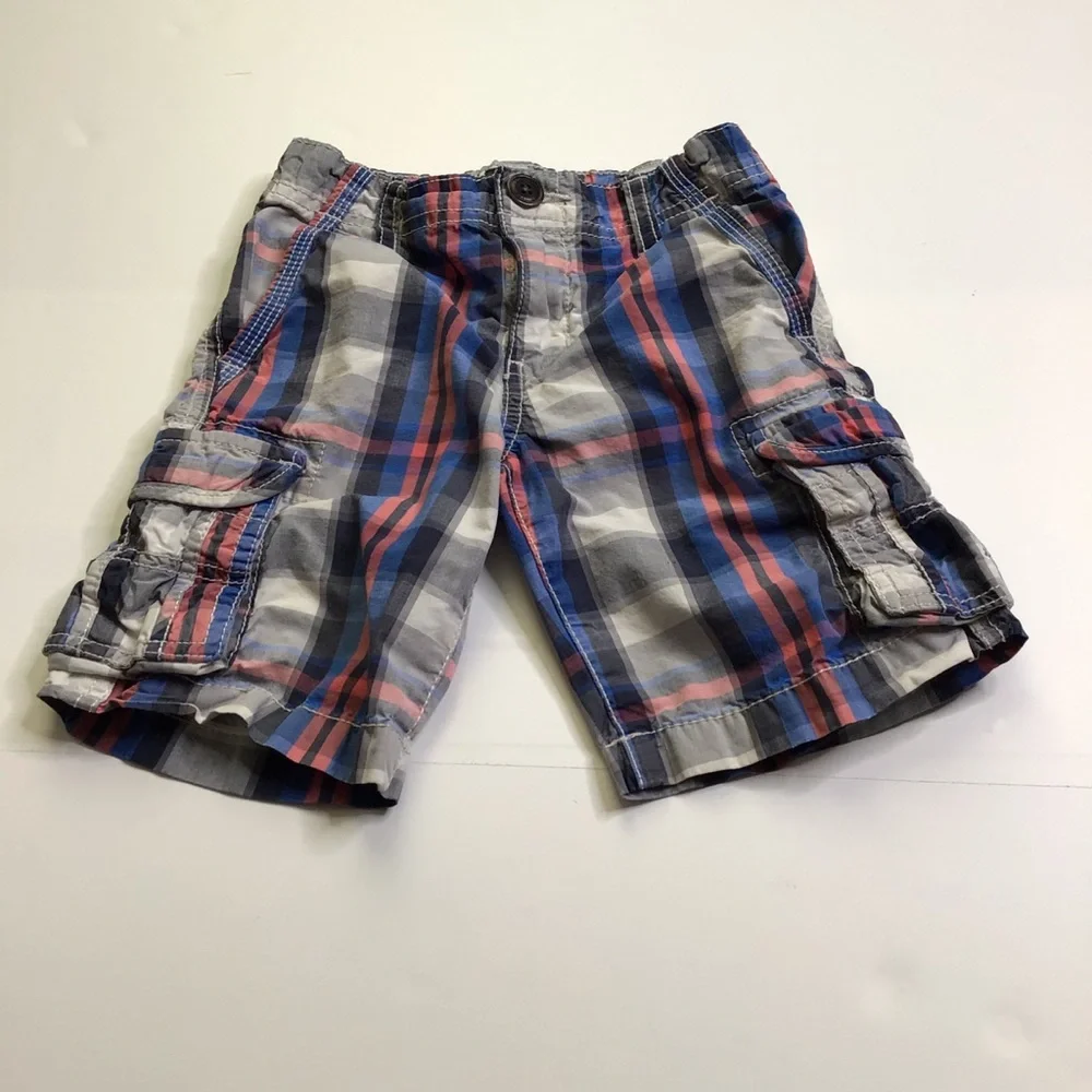 OshKosh Boys Bottom Bundle of 2 Shorts Track Pants size 4
